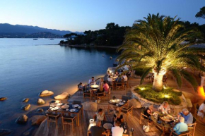Отель Hôtel Le Belvédère  Порто-Веккьо